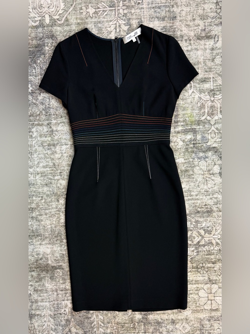 DVF Diane von Furstenberg Black Sheath Dress Rainbow Topstitch EUC Size 4